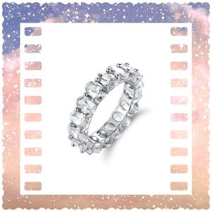 Sterling Silver with Oval Cut Swarvoski Crystals Size 10 new